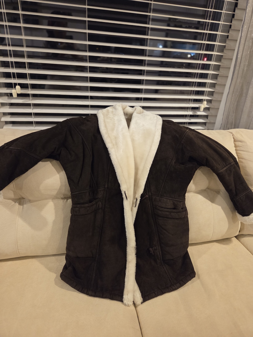 Wilson Dark Brown Womens Sherpa-Lined Coat with Cream Trim